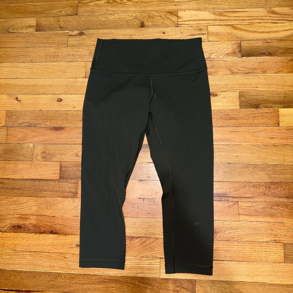 Green Lululemon Capri Leggings